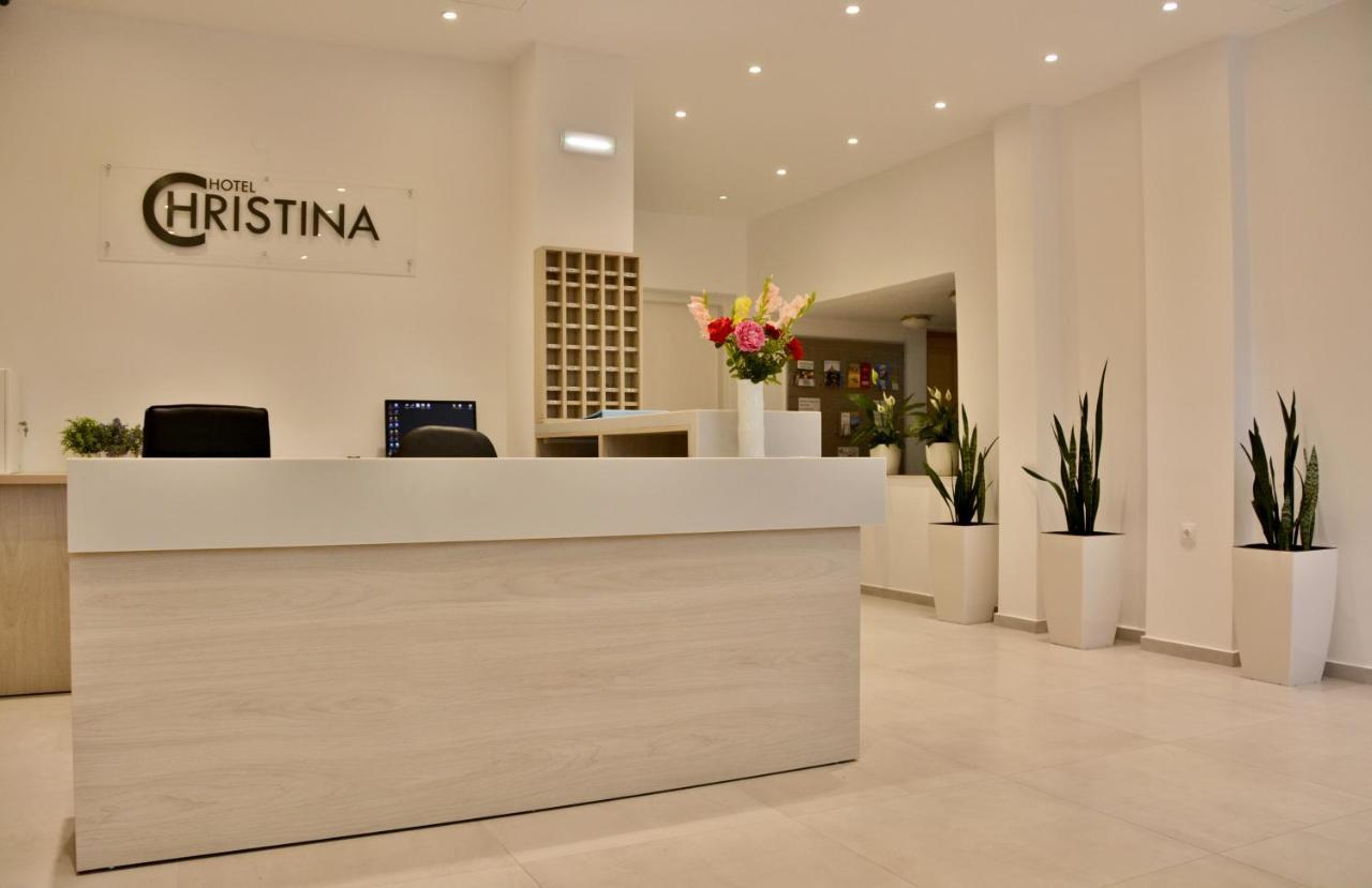 Christina Hotel Adelianos Kampos Exterior photo